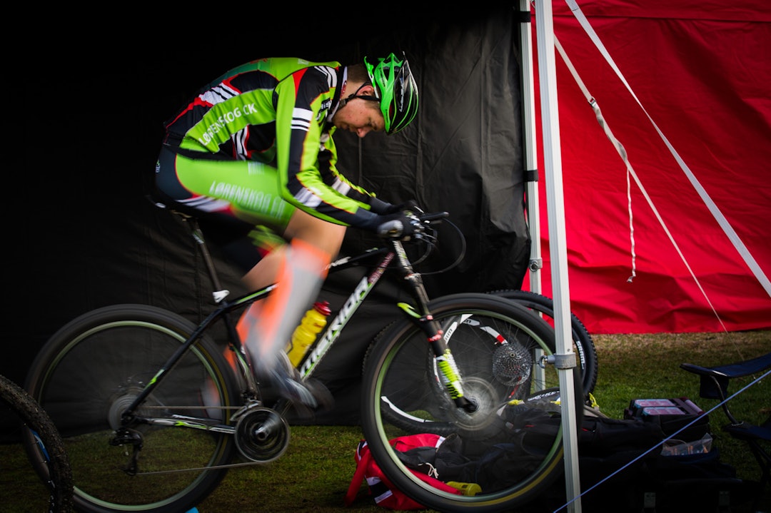 RULLE: Mange har med seg rulle for å få i gang blodpumpa før start. (foto: Snorre Veggan) ubcup-3540a