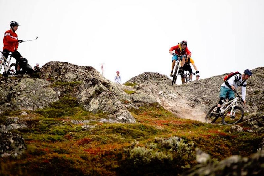 Trollheimen og terrenget rundt Oppdal er proppfullt av fete stier. Foto: Arrangøren Oppdal stisykkel camp trails and riders - foto Arrangøren 1000x668