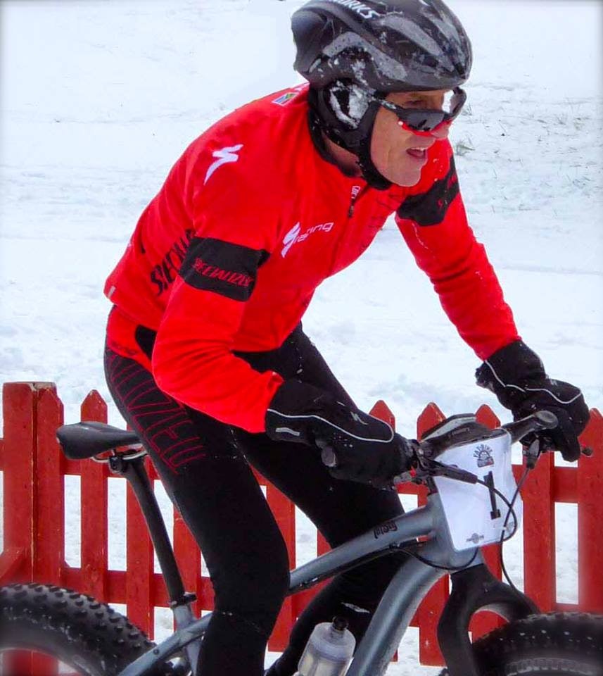 SUPERVETERAN: Ned Overend vant historiens første terrengsykkel-VM i 1990. Han holder fortsatt koken. SUPERVETERAN: Ned Overend vant historiens første terrengsykkel-VM i 1990. Han holder fortsatt koken.