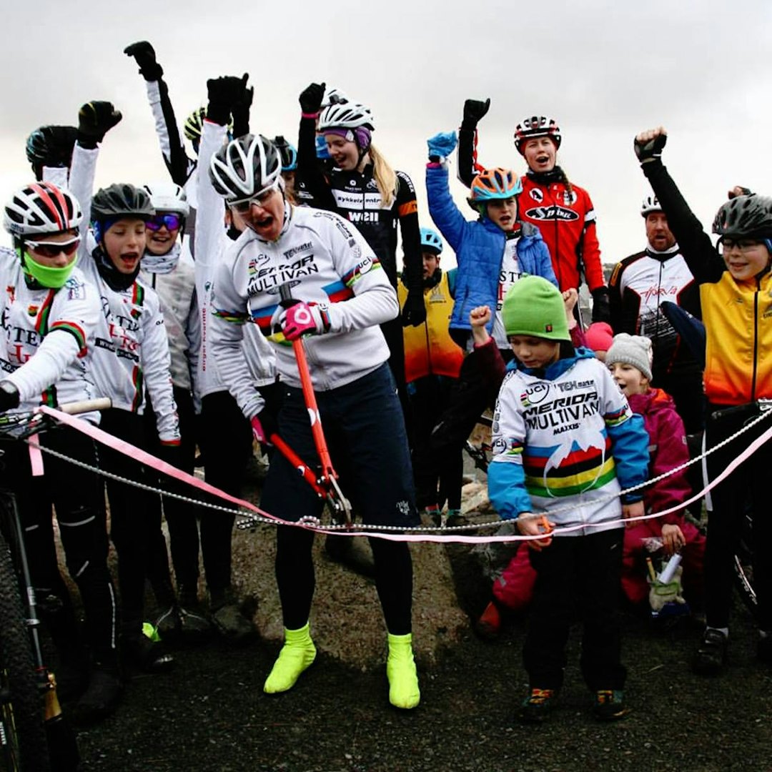 Gunn-Rita Dahle Flesjå åpnet Rio-løypa i Njåskogen siste helga i november. Foto: Marton Digernes GR Rio-Løypa - Foto Marton Digernes 1200x1200