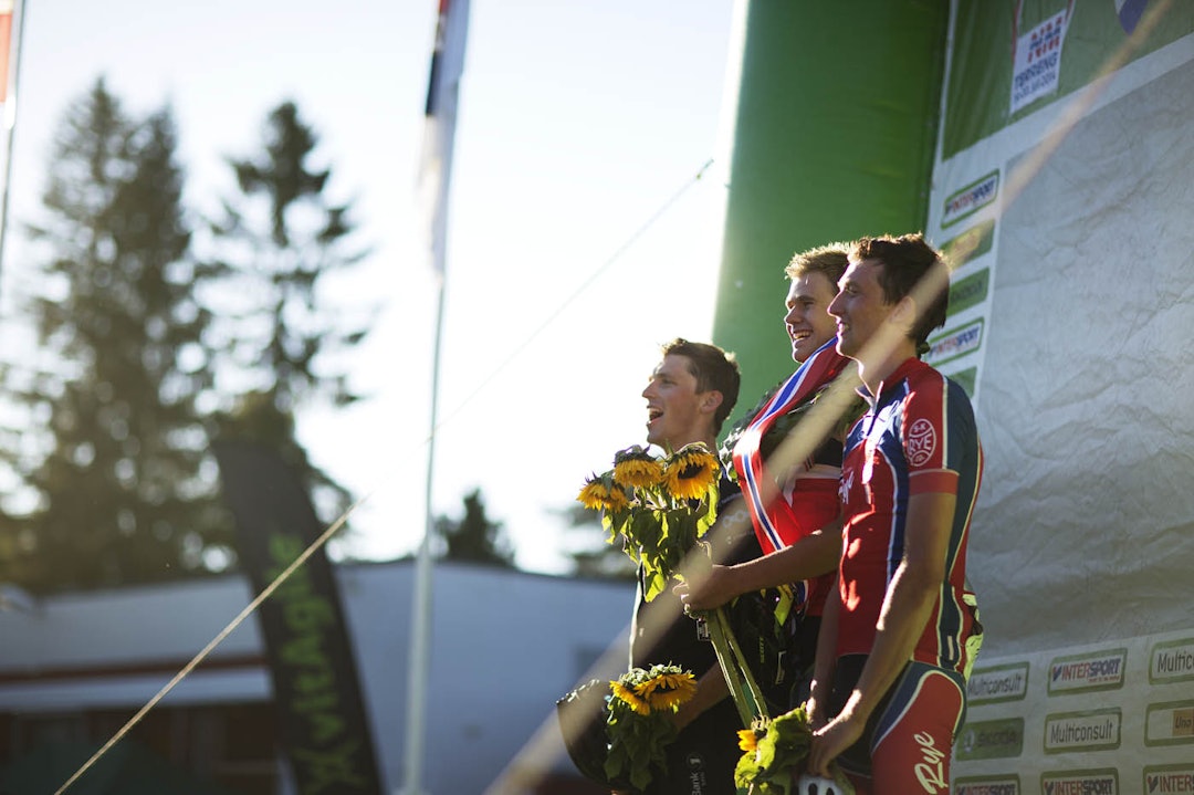 NORGESMESTER: Edvard Vea Iversen ble norgesmester i rundbane på Tambartun utenfor Trondheim i 2014. Foto: Kristoffer H. Kippernes _IPP5774