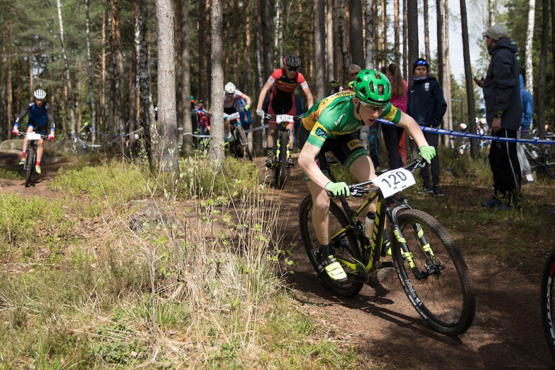 Sondre Faanes underveis Sondre Faanes XCC 2017 - Bengt Ove Sannes 1400x933