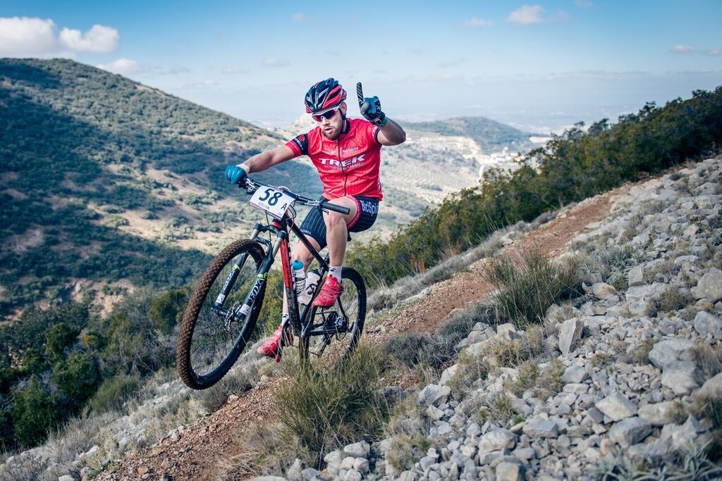 FORSPRANG: Andalucia Bike Race i februar er en perfekt måte å få et forsprang på sesongen på. Sykles i par. FORSPRANG: Andalucia Bike Race i februar er en perfekt måte å få et forsprang på sesongen på. Sykles i par.