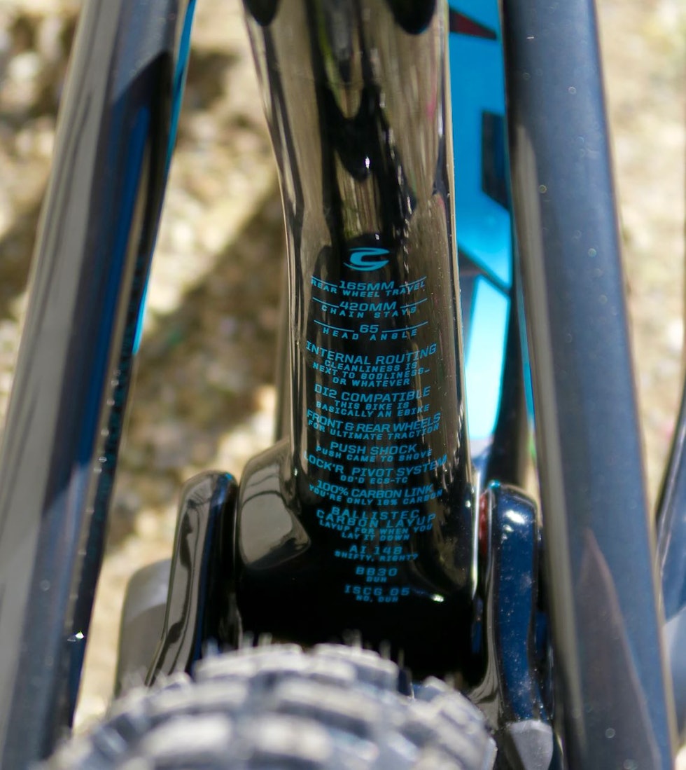 FRONT AND REAR WHEELS FOR ULTIMATE TRACTION: Cannondale er opptatt av at terrengsykling først og fremst skal være moro. FRONT AND REAR WHEELS FOR ULTIMATE TRACTION: Cannondale er opptatt av at terrengsykling først og fremst skal være moro.