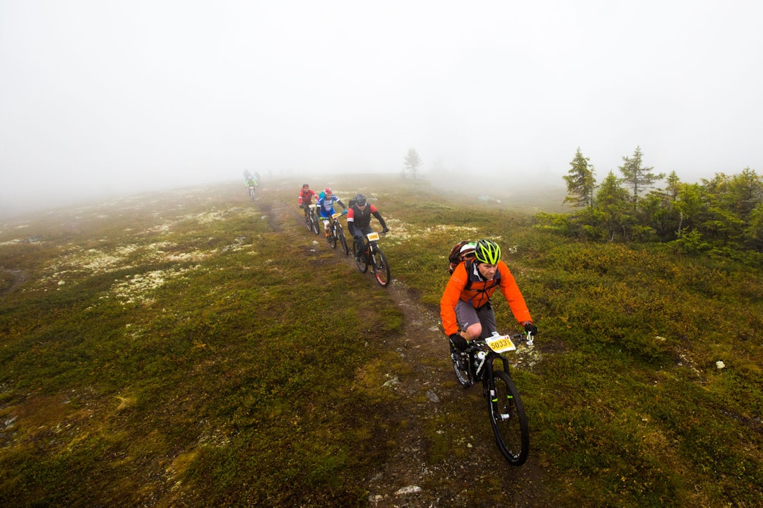 KLARERE: Men tåka kom og gikk litt. (foto: Snorre Veggan) ultrabirken-2250a