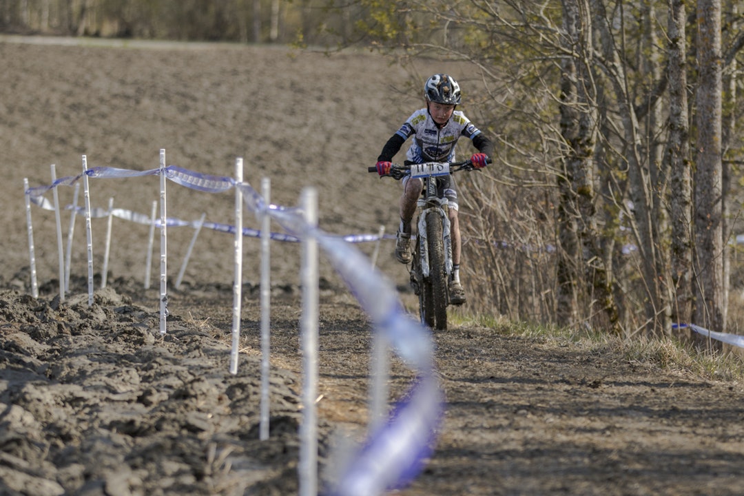 Sondre Østbye Støver (M11-12) med mållinja i sikte. Sondre_Østbye_Støver_M-11-12