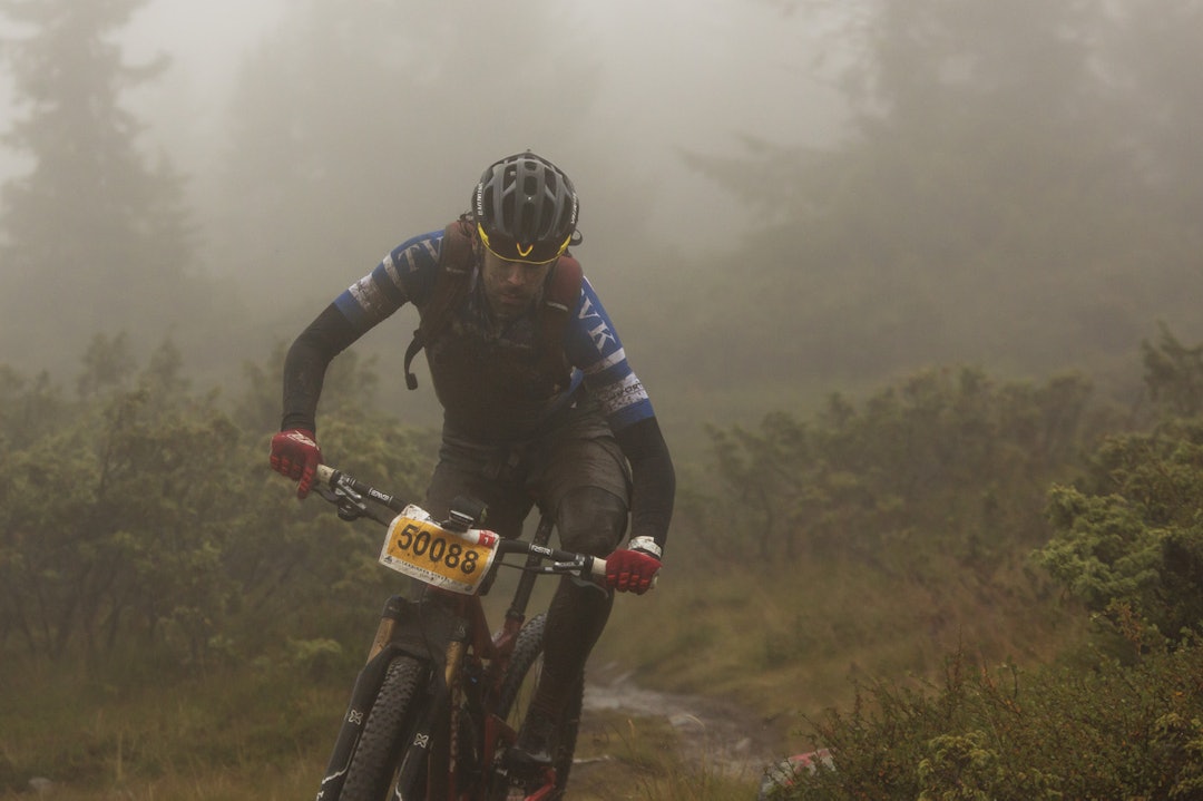 TVK: Erik Sæther setter en sving på Øyerfjellet. (foto: Kristoffer H. Kippernes) _IPP9385
