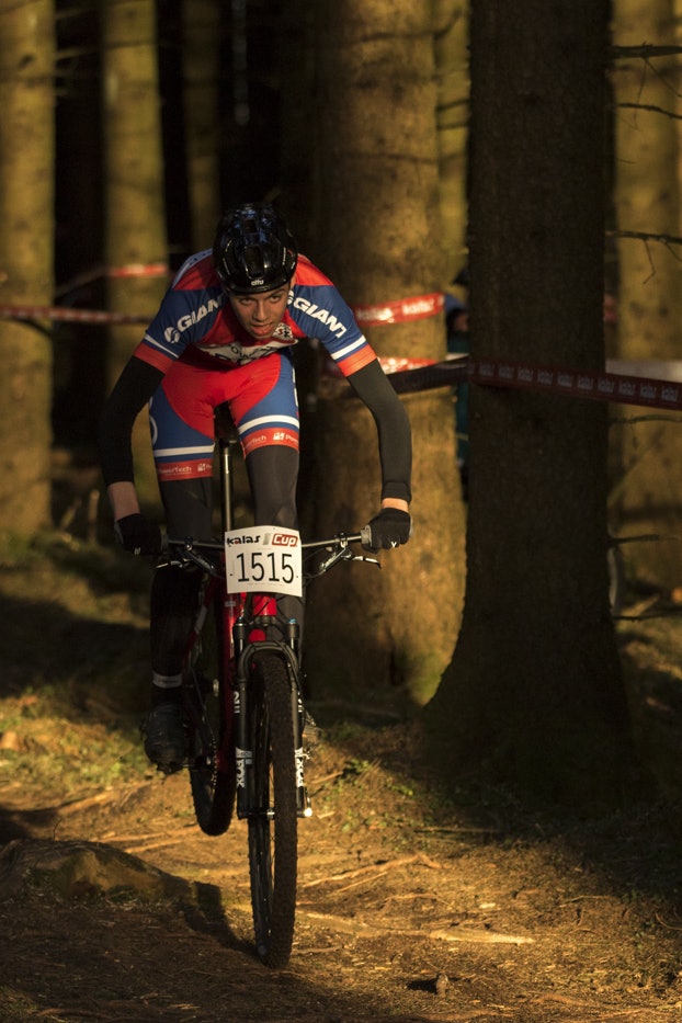 Thomas Roth med luft under bakhjulet. Thomas_Roth