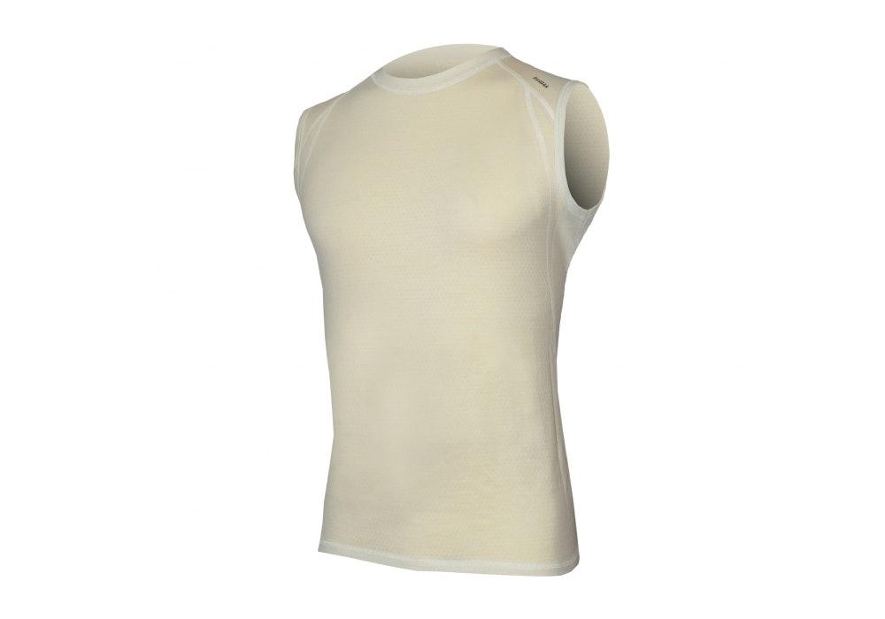 ULL UTEN ERMER: BaaBaa-trøya holder deg varm, enten du er tørr eller svett. ULL UTEN ERMER: BaaBaa-trøya holder deg varm, enten du er tørr eller svett.