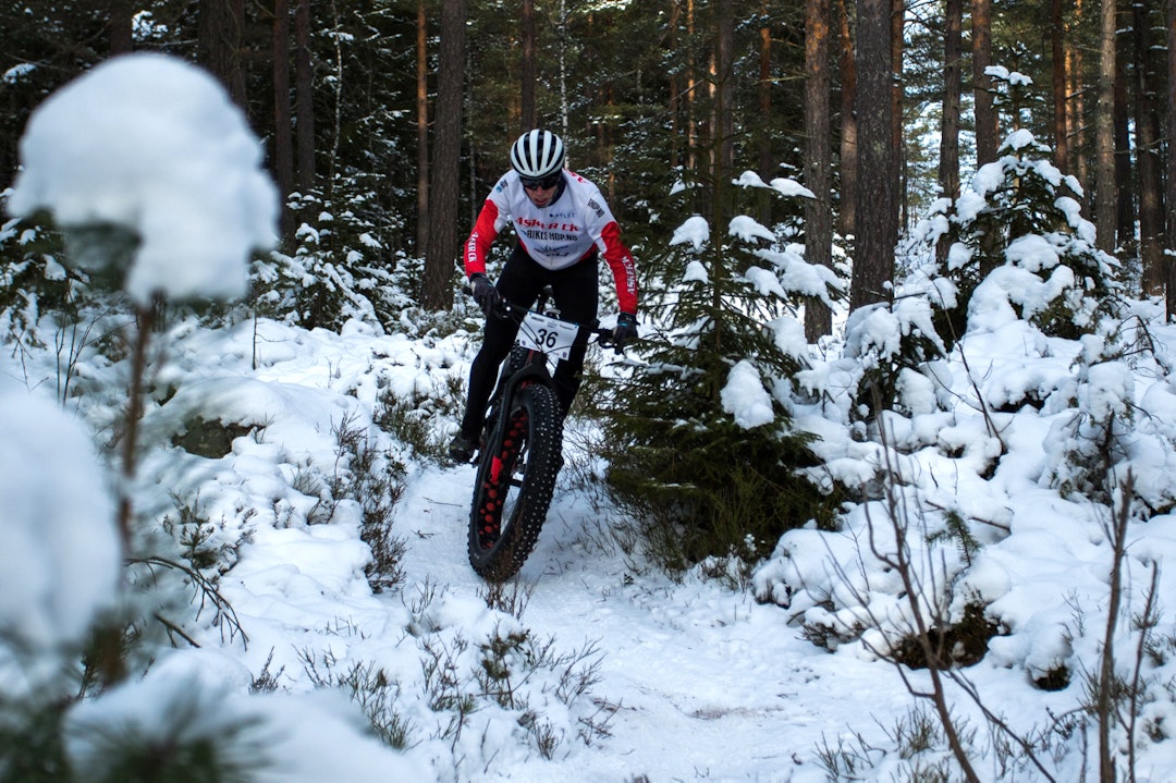 Truls Veslum manøvrerer seg elegant gjennom løypa under Modum Challenge 2017. Foto: Per-Eivind Syvertsen No 36 Truls Veslum Per-Eivind Syvertsen 1400x933