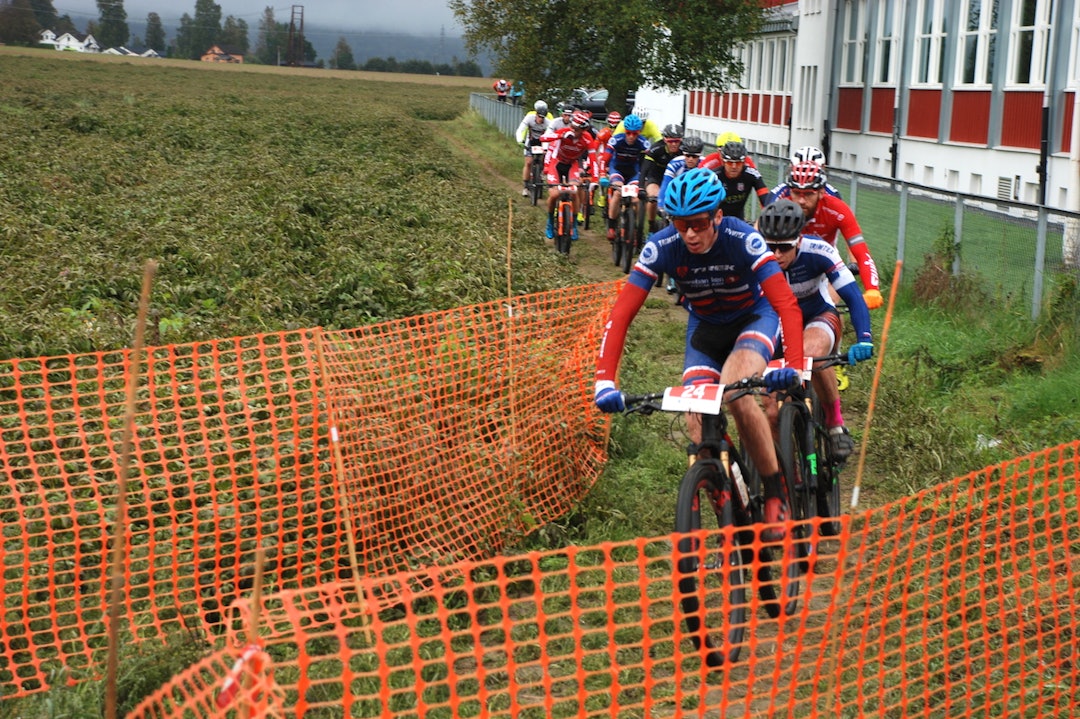 Eirik Fiskvik leder feltet under Norgescupfinalen Stomperudrittet i september. Foto: Jon Wiik/Stomperudrittet Eirik Fiskvik - NC Stomperudrittet 2017 - Jon Wiik 1400x933