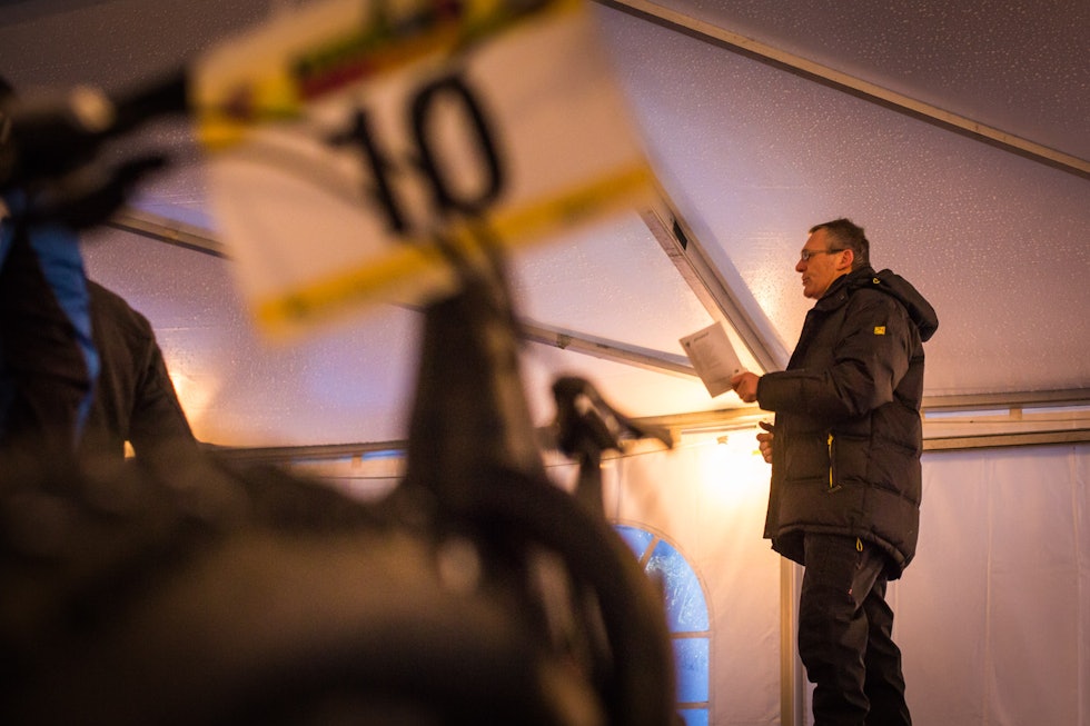 REGELGJENNOMGANG: Da ble NCF´s regler for NM-arrangementet gjennomgått. (foto: Snorre Veggan) fatbike-nm-4703a