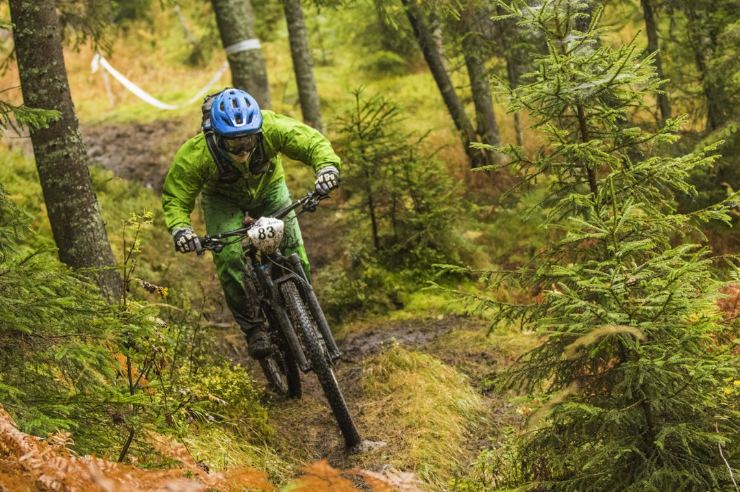 Jørgen Anmarkrud i Hakadal Enduro. Foto: Per-Eivind Syvertsen Jørgen Anmarkrud - Hakadal Enduro 2017 - Per-Eivind Syvertsen 1400x933