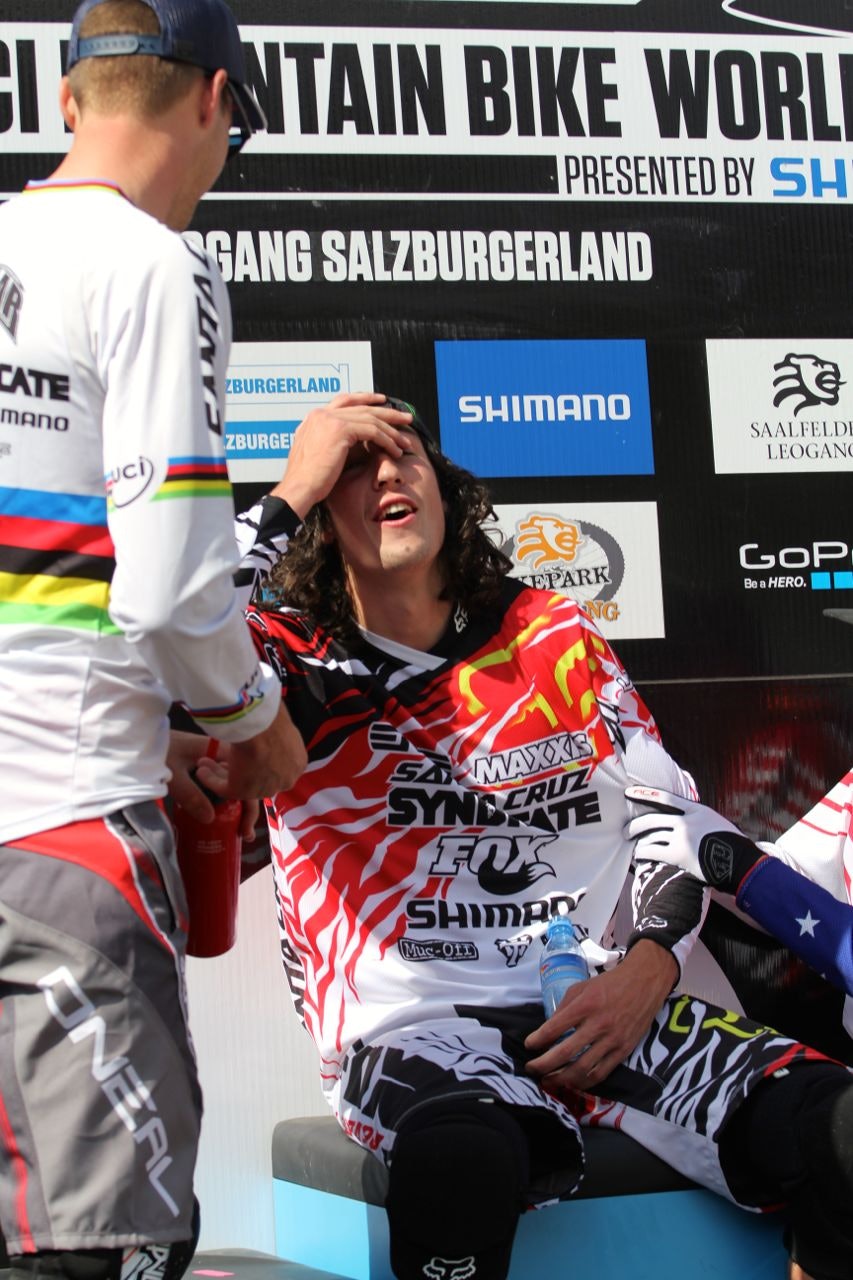 DOBBELTSEIER: I Leogang tok Josh Bryceland karrierens andre verdenscupseier. Greg Minnaar kom på andre. Foto: Sven Martin DOBBELTSEIER: I Leogang tok Josh Bryceland karrierens andre verdenscupseier. Greg Minnaar kom på andre. Foto: Sven Martin