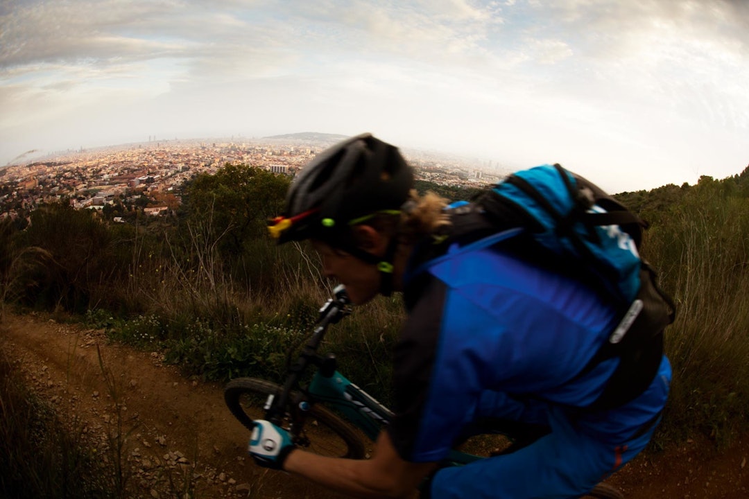 LANG SESONG: Barcelonas stier er på sitt aller beste tidlig på våren og sent på høsten. Da har du fortsatt mange timer med dagslys, men slipper den verste varmen. Stiene er tørre året rundt og frost hører sjeldenhetene til. Sykkelferie-Barcelona-Terrengsykkels-testrunder-2
