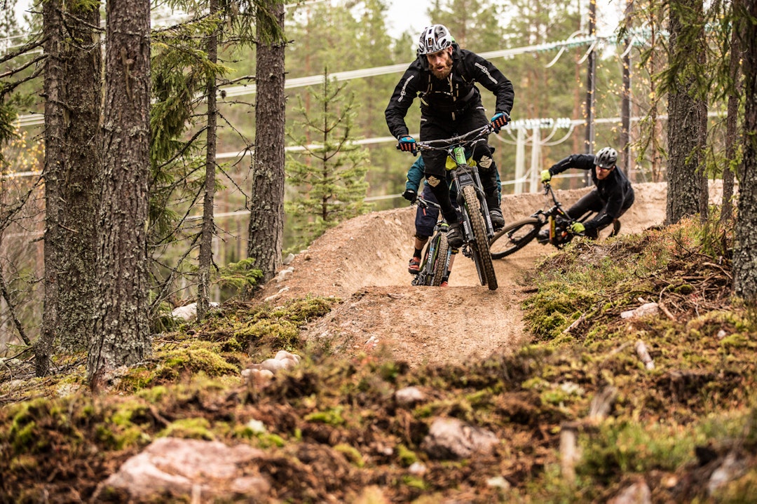 SJØLVESTEN: Are "artikkelforfatter" Tallaksrud leder an foran Morgan Bakken. Alle foto: Svenn Fjeldheim SJØLVESTEN: Are "artikkelforfatter" Tallaksrud leder an foran Morgan Bakken. Alle foto: Svenn Fjeldheim