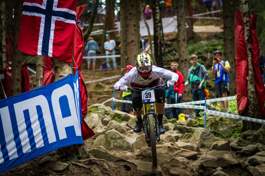 RETT KURS: Portugisiske Francisco Pardal fant en bra kurs gjennom steinrøysa, men endte såvidt inne blant de 50 beste i herrenes utfor. (foto: Snorre Veggan) utforVM-8287a