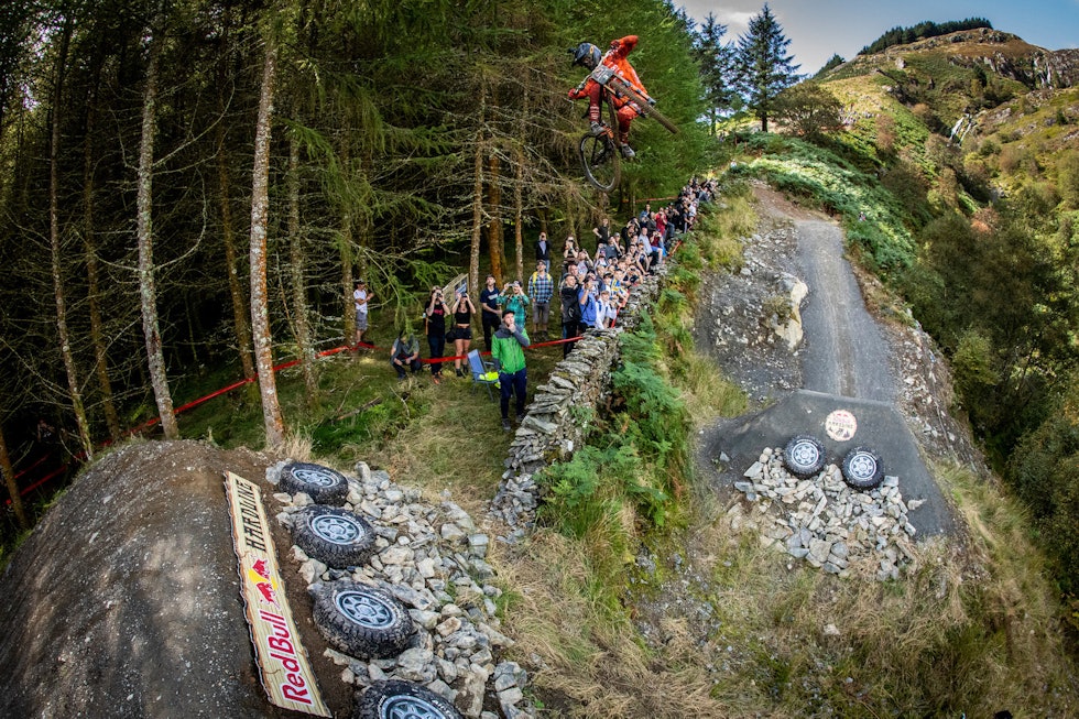 Charlie Hatton under Red Bull Hardline på søndag. Foto: Boris Beyer/Red Bull Hardline Charlie Hatton under Red Bull Hardline på søndag. Foto: Boris Beyer/Red Bull Hardline