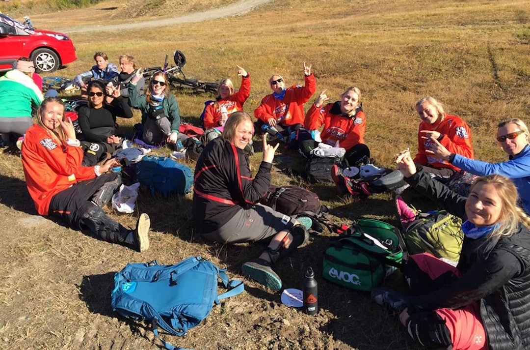 Hafjell jentecamp oct 2015 lunch - Marina Staubo 1400x924