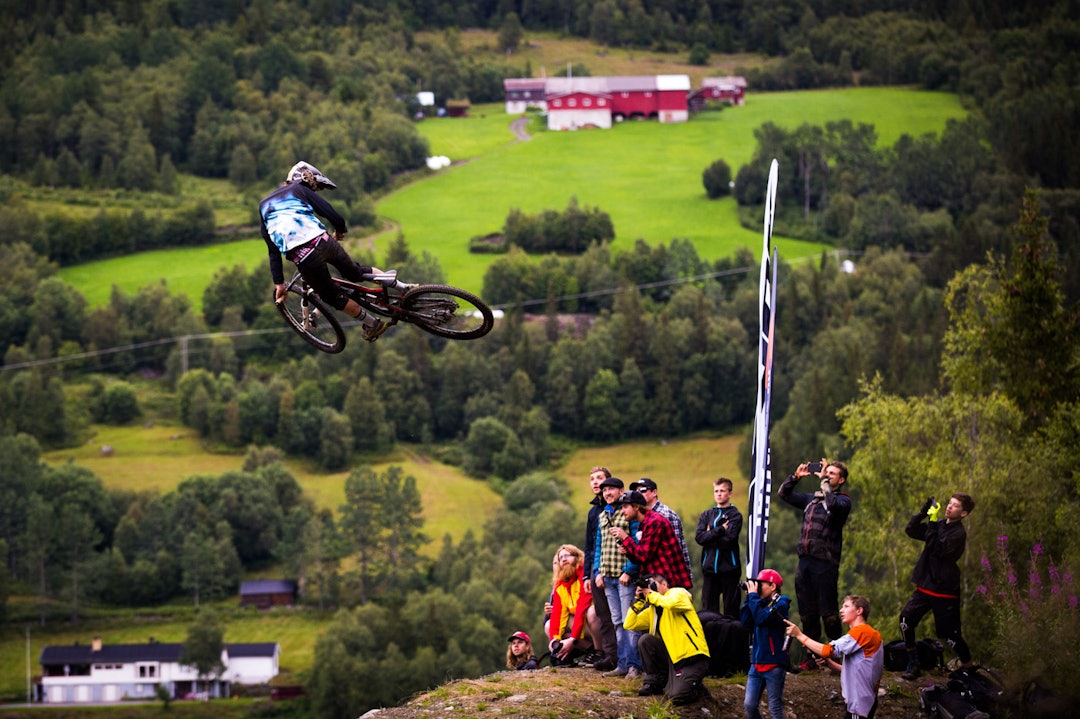 WHIP OFF: Like etter at enduroen var ferdig, så var det tid for whip off. (Foto: Snorre Veggan) hillbilly-0849a