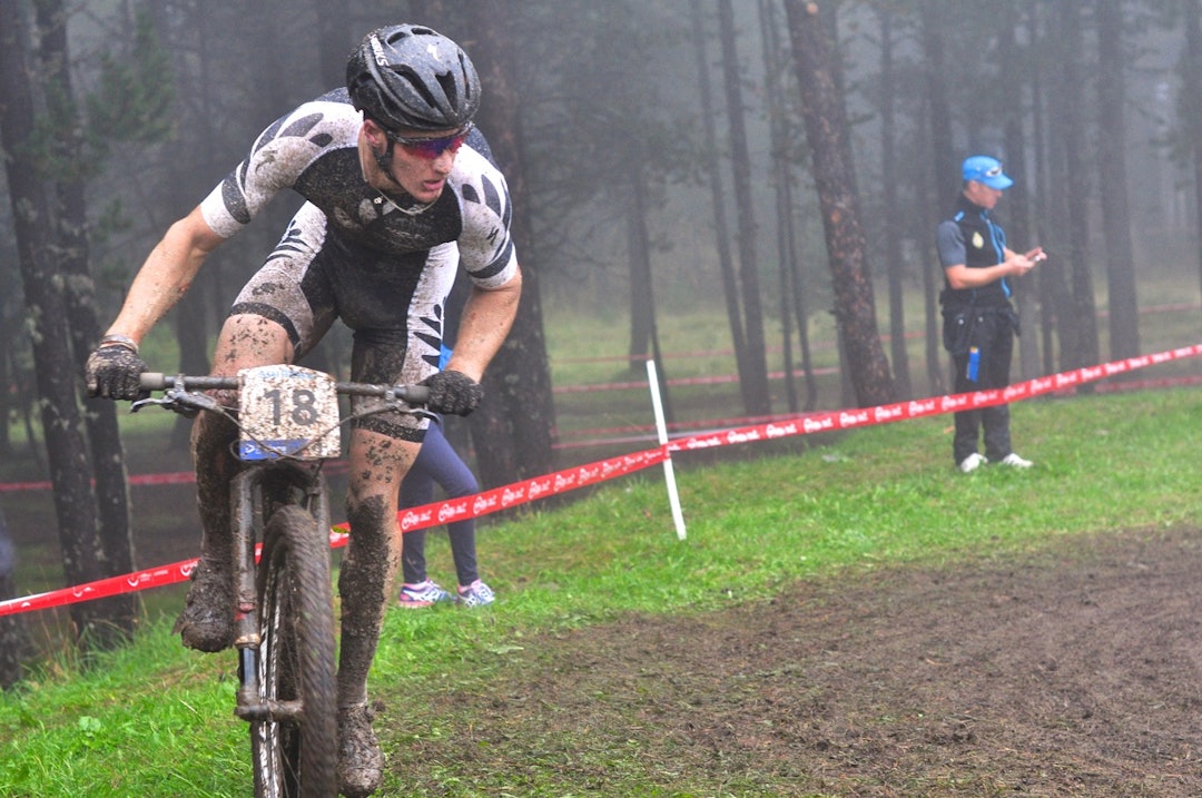 HISSIG PÅ GRØTEN: Sam Gaze har vunnet ritt i sprint tidligere. Han hang en stund med i medaljekampen, men måtte ta til takke med den litt sure 4. plassen. HISSIG PÅ GRØTEN: Sam Gaze har vunnet ritt i sprint tidligere. Han hang en stund med i medaljekampen, men måtte ta til takke med den litt sure 4. plassen.