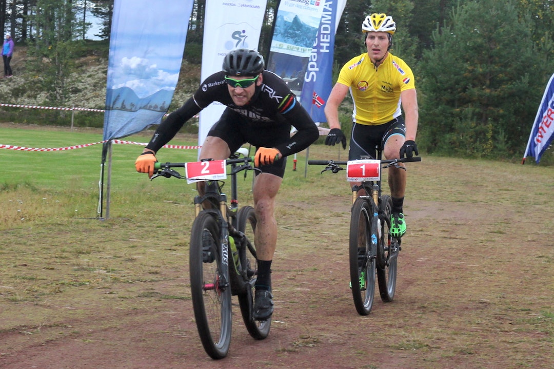 Vidar Mehl i Sepura Toyota racing with Birk ble nummer to i Femundrittet sist høst foran Thomas Engelsgjerd fra Team Hardrocx-ABAX racing with Swix, da rittet var finale i Norgescup maraton og fungerte som prøve-NM. Foto: Ingeborg Scheve Vidar Mehl - Thomas Engelsgjerd - Foto Ingeborg Scheve 1400x933