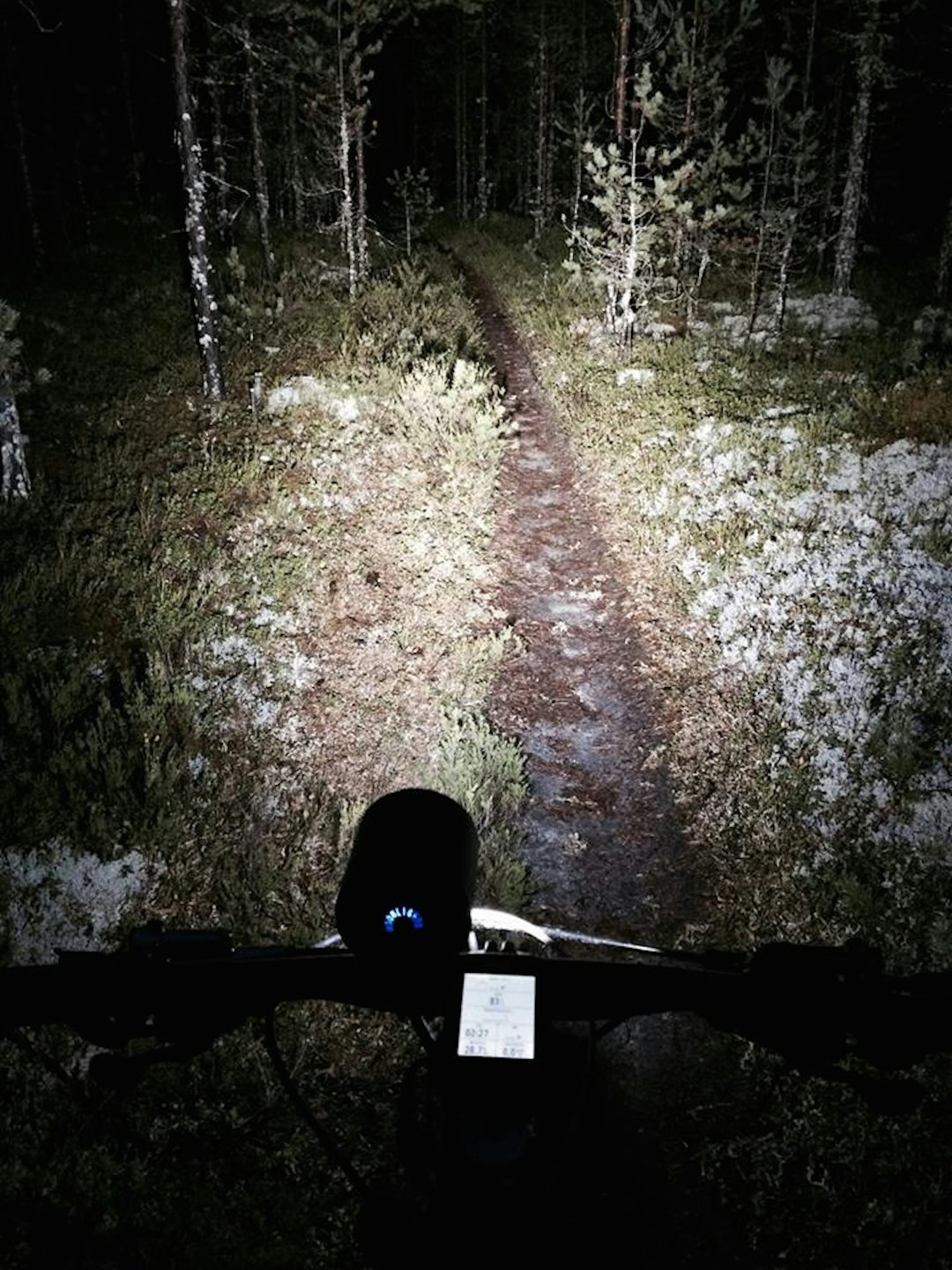 Moonlight 6000 gir plenty med lys til mørke høstkvelder. Foto: Privat Sykkellykt Kjell Karlsen Foto Privat w1400