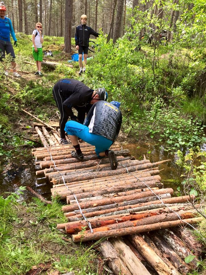 Arrangøren har jobbet med Rørosritttraséen i løpet av sommeren, og lover en spennende løype med noe for alle. Foto: Arrangøren Rørosrittet løypebygging - Foto Arrangøren