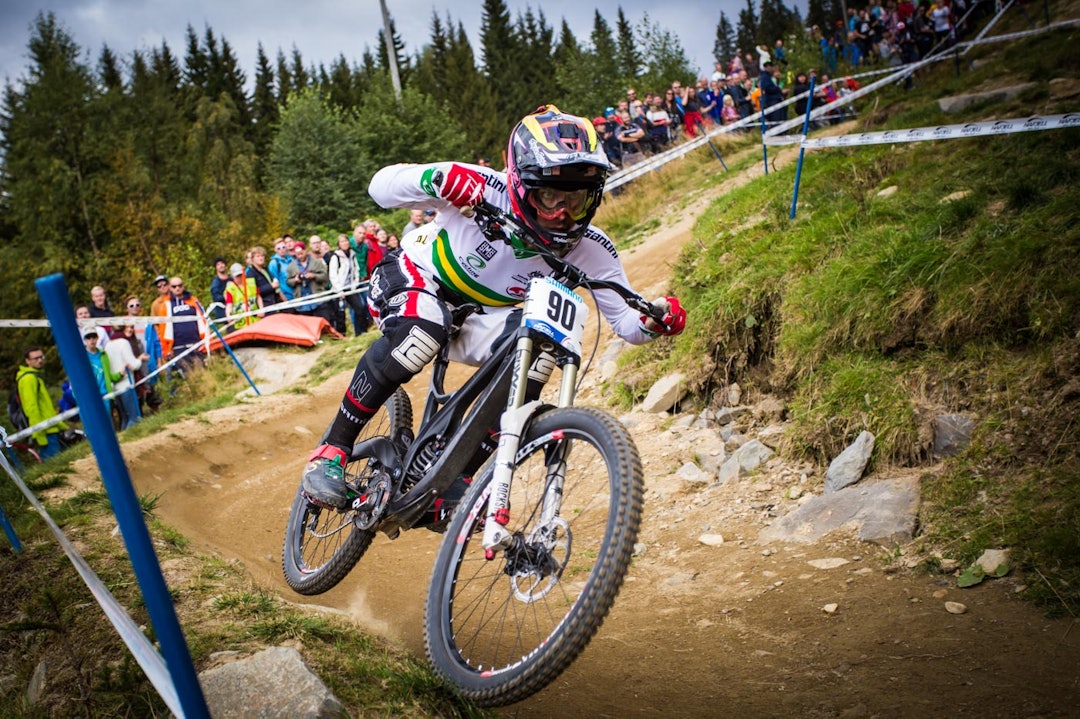 FOKUS: Australske Graeme Mudd holder fokus gjennom en av de mange nittigraderne. (foto: Snorre Veggan) 9_utforVM-4420a