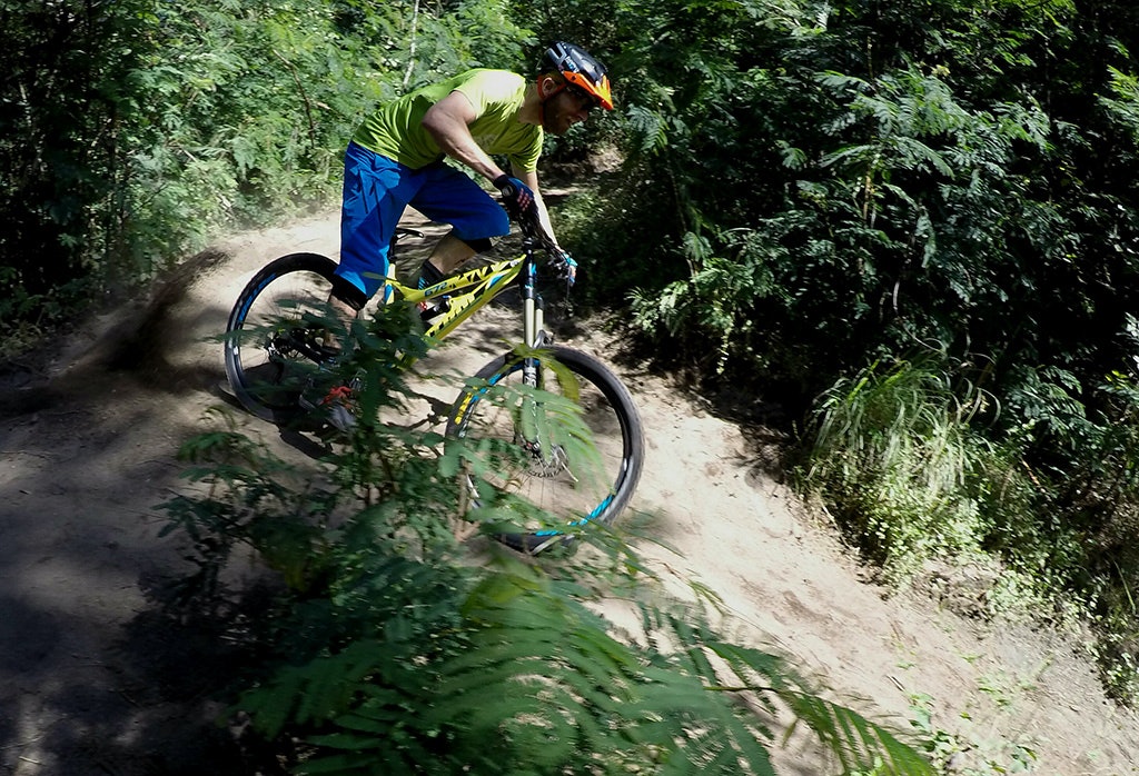 20160711_213400-Are-sladder-sving-i-jungel-1024x-Espen 20160711_213400-Are-sladder-sving-i-jungel-1024x-Espen