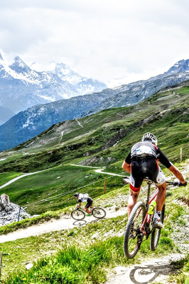 Det var ingenting å utsette på utsikten i Engadin Bike Giro. Foto: Privat engadin Bike Giro 2016 - Sauser 800x