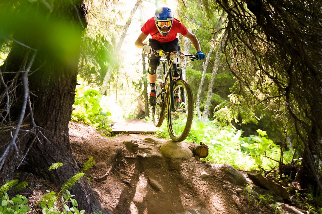 Robin Wallner er en av favorittene til både SM-tittel og totalseier i Åre Enduro. Foto: Thomas Lindman Robin Wallner Åre Bergscyklister och Ibis Cycles Enduro Race Team Thomas Lundman 1400x933