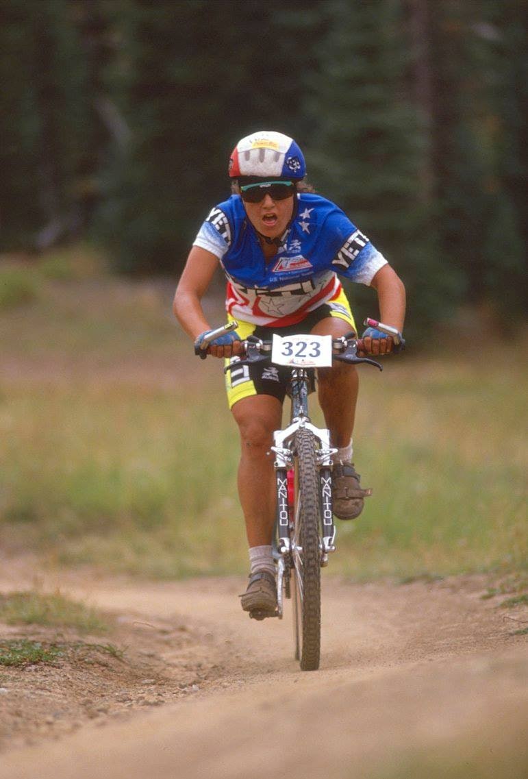 RÅ: Furtado var råere enn sine konkurrenter på terrengsykkelen. Hun er den eneste som har vunnet VM-gull i både rundbane og utfor. RÅ: Furtado var råere enn sine konkurrenter på terrengsykkelen. Hun er den eneste som har vunnet VM-gull i både rundbane og utfor.