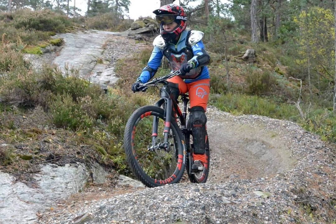Mange fikk teste hvor komfortsonen slutter. Foto: Hanne Holmstrøm Karlsen Blikket - Foto Privat 1400x933