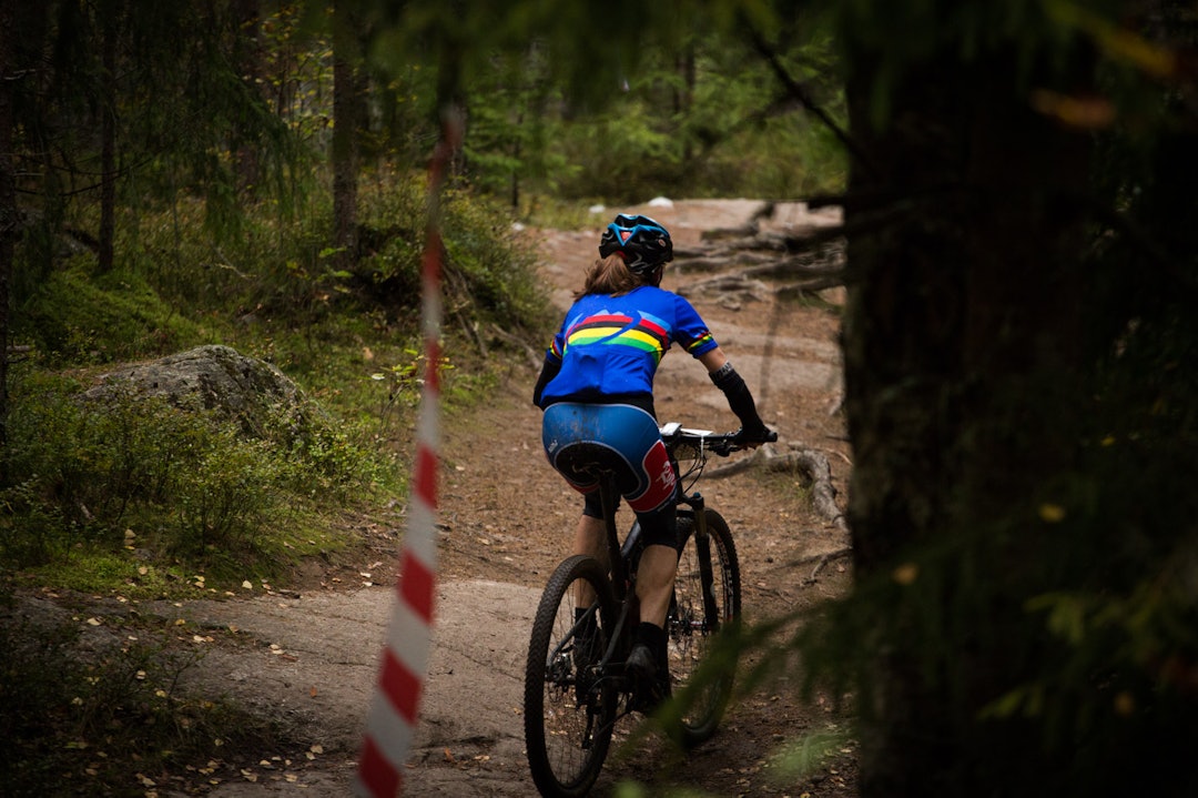 FERSK VERDENSMESTER: Det samme gjorde Tone Kristin Larsen. Hun sikret seg VM-gull under VM på Hafjell tidligere i høst. (foto: Snorre Veggan) norgescup-6071a