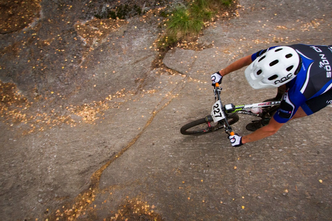 OVENFRA: Christoffer Engebretsen Bakke sett fra fugleperspektiv. (foto: Snorre Veggan) norgescup-8761a