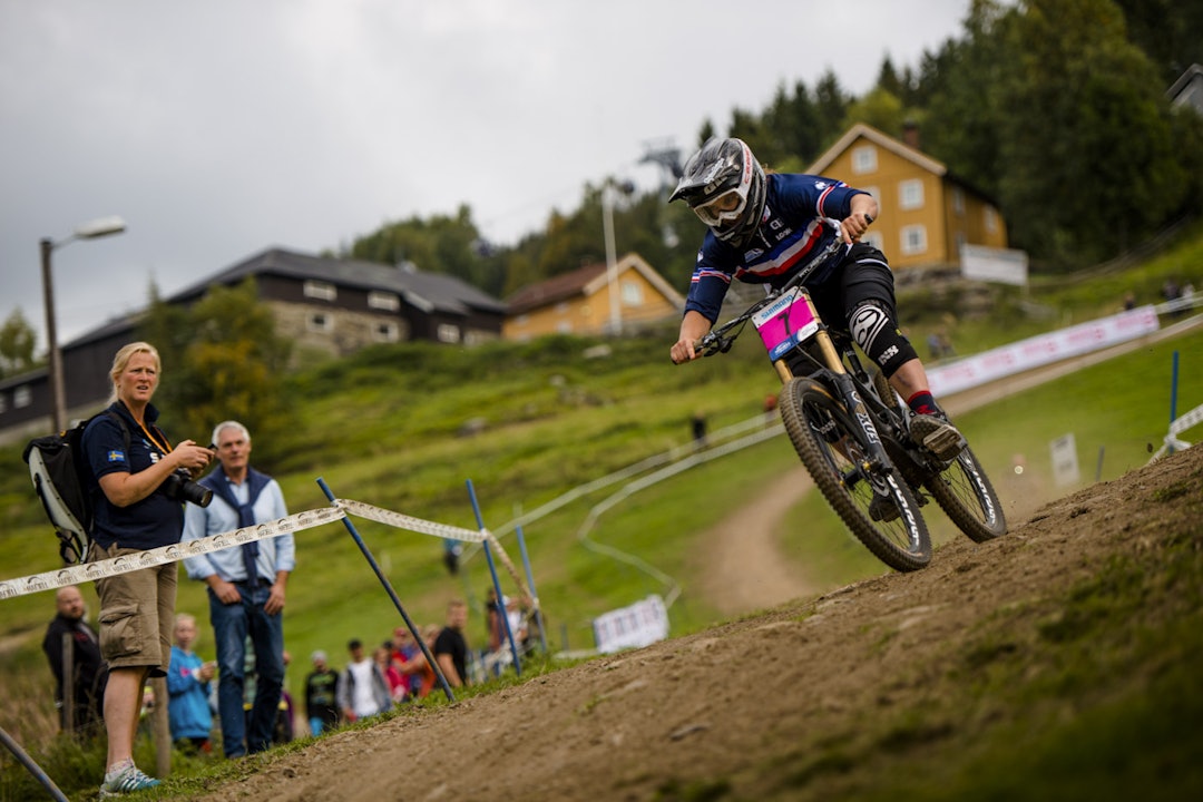 BESTE FRANSKE: Morgane Charre ble beste franske med en syvende plass. Lagvenninne Myriam Nicole endte på plassen bak. (foto: Martin I. Dalen) _MID3653