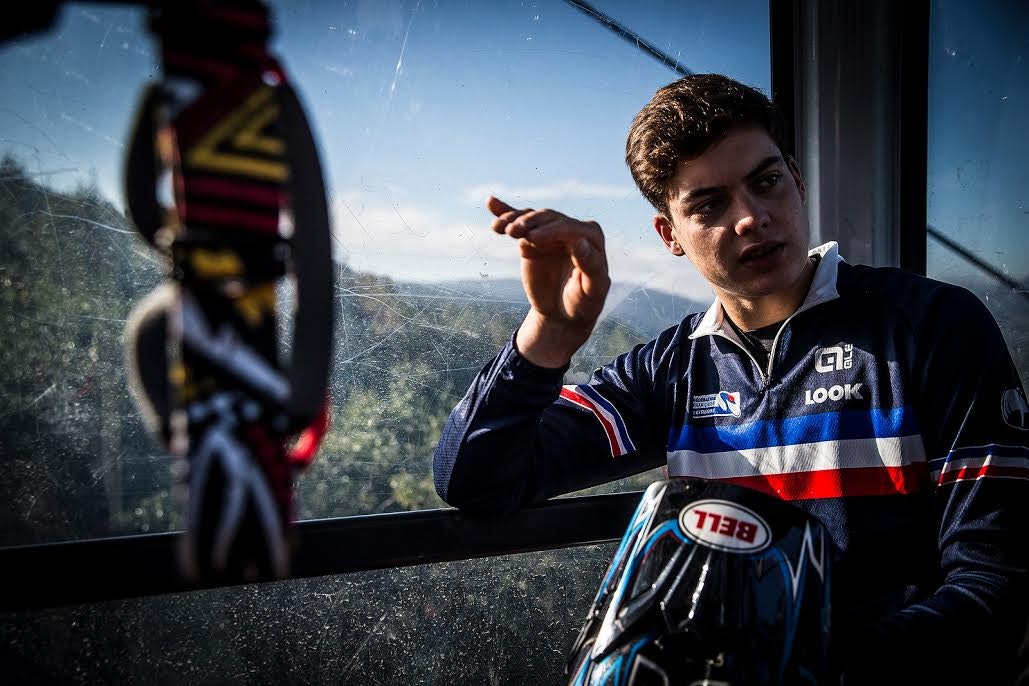 Lois Vergier på vei til start før den offisielle gjennomkjøringen lørdag. Foto: Sven Martin loisvergier