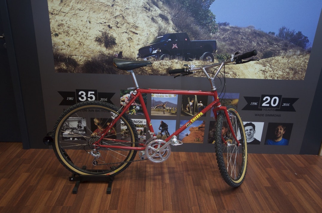 ORIGINAL: Rocky Mountain feirer jubileum. 30 år i med terrengsykler. Sherpa-sykkelen anno 1986 er med.