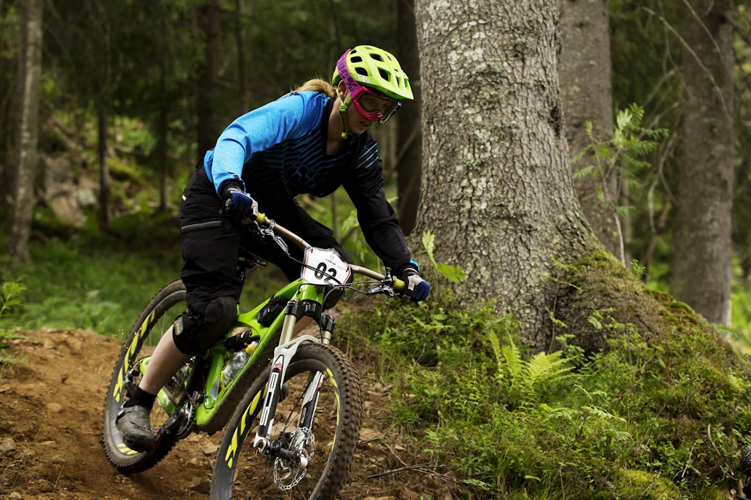 Alice Grindheim vant Traktor Enduro 2015 og stortrives i slikt terreng. Dermed får hun favorittstempelet inn mot årets utgave til helga. Foto: Kristoffer K Alice Grindheim - Oslo Enduro 2015 - Kippernes