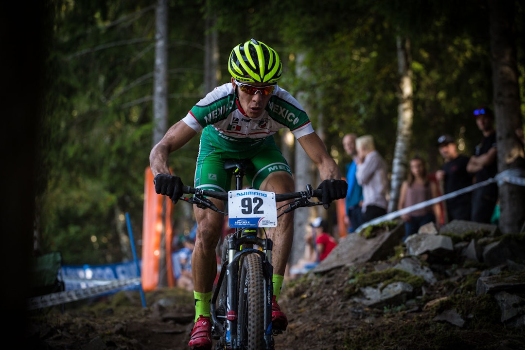 MEXICANER: Ignacio Torres er fokusert i et av skogspartiene. Han ble nummer 71 til slutt. (foto: Snorre Veggan) terrengVM-3695a