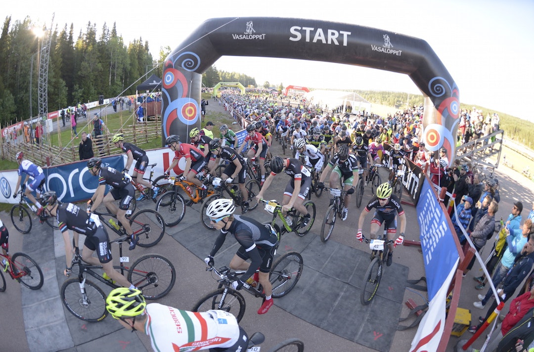 Elitestarten i CykelVasan 2015. Foto: Ulf Palm/Vasaloppet Elitestart CykelVasan 2015 - Foto Vasaloppet Ulf Palm 1400x924