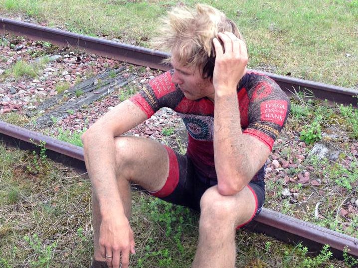 I 2013 ledet Anders Fiskvik helt til det var 30 meter igjen til mål. Det plager ham ennå. Foto: Privat Anders Fiskvik CykelVasan 2013 - privat copy