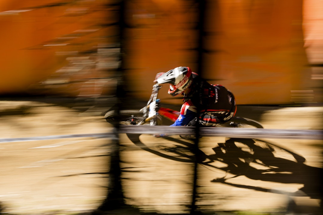 GEORGE BRANNIGAN: Det går fort mellom trærne i hafjell i helga. ( Foto: Martin I. Dalen) 10_MID2014