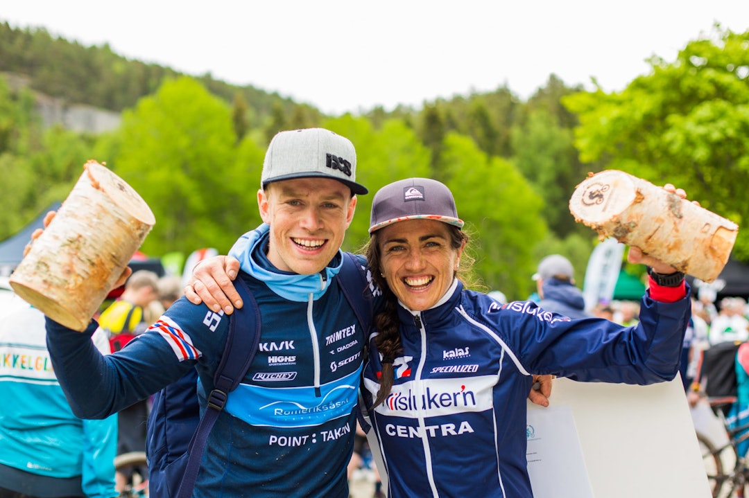 Vinnerne av eliteklassene i Terrengsykkelrittet 2016 Ole Hem og Sunniva Dring. Foto: Snorre Veggan Ole Hem - Sunniva Dring - TSR 2016 - Snorre Veggan