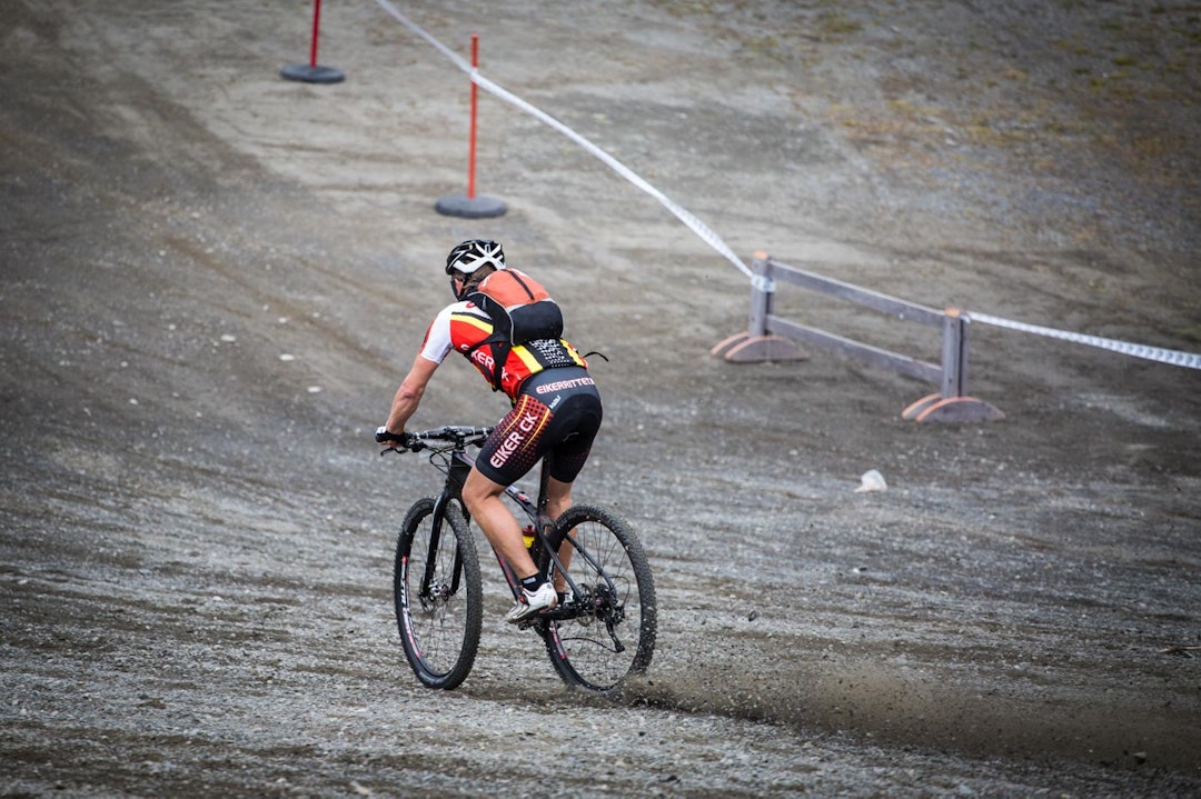 BREMSESPOR: Men det var før hordene kom og hogg i bremsene (foto: Snorre Veggan). birken2014-0786a