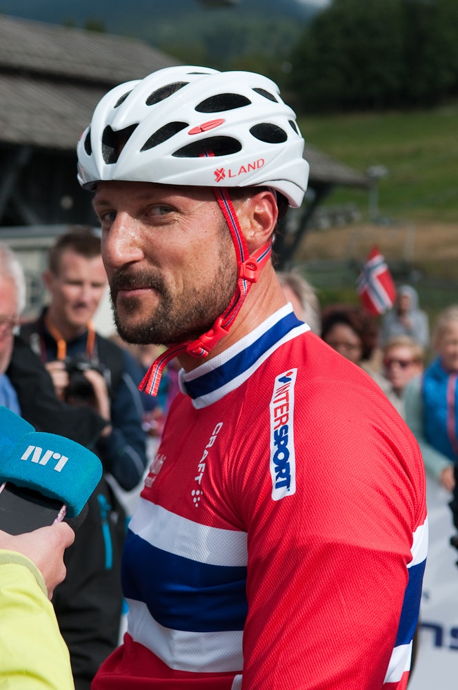 SVETT: Kronprins Haakon startet i et friskt tempo fra start. Foto: Øyvind Aas SVETT: Kronprins Haakon startet i et friskt tempo fra start. Foto: Øyvind Aas