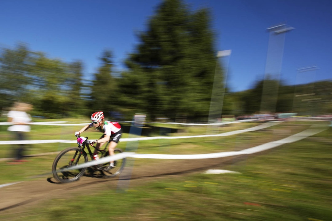JAGET: Sveitsiske Nicole Koller tok opp jakten på den danske jenta. (foto: Kristoffer H. Kippernes) _IPP6997