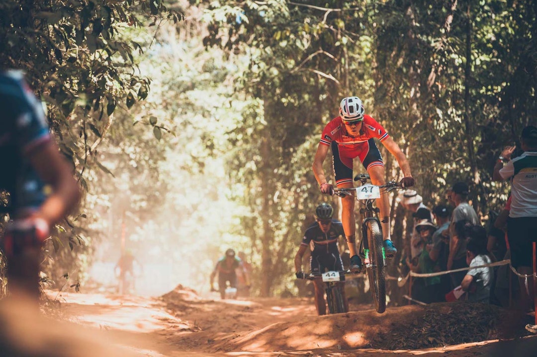 Det var ikke lett å komme forbi i VM-løypa, forteller Erik Hægstad, som i tillegg hadde uflaks med punktering mot slutten av rittet. Foto: Mick Ross / Flow Mountainbike Erik Hægstad VM 2017 Cairns 3 - Mick Ross : Flow Mountainbike 1400x933