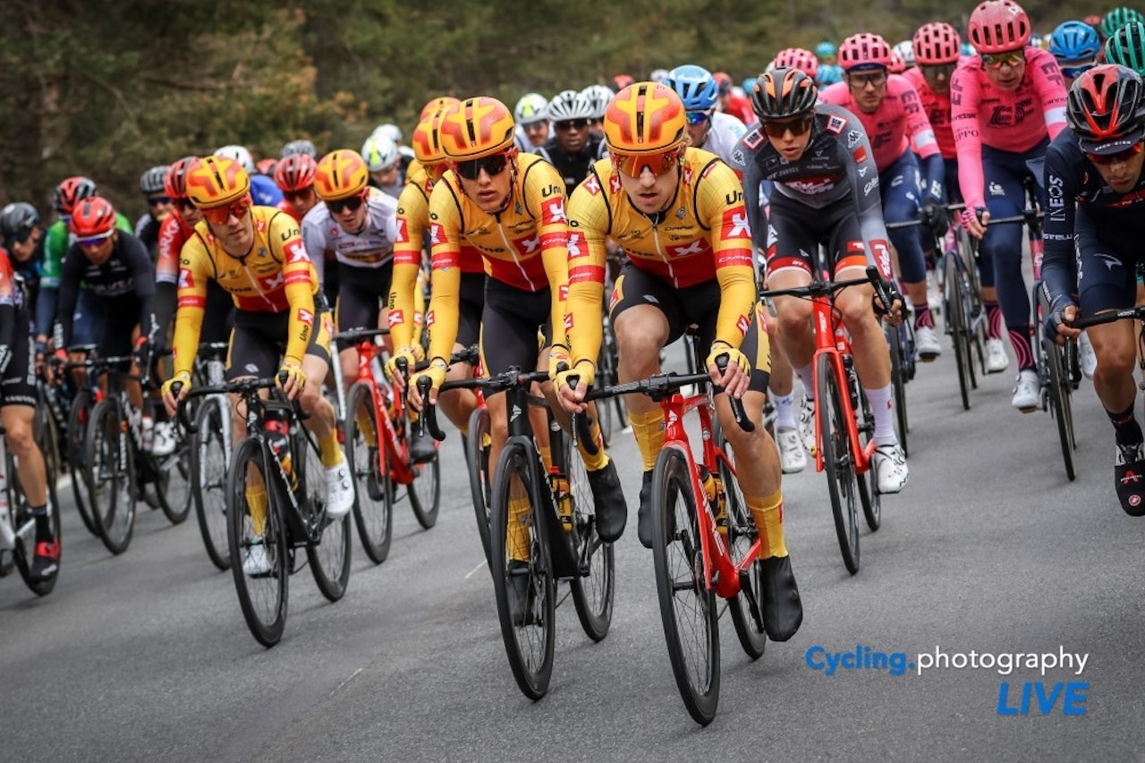 FÅR KRITIKK AV AMNESTY: Uno-X Pro Cycling skal delta i Saudi Tour. Det mener Amnesty er problematisk. Foto: Cycling Photography Live FÅR KRITIKK AV AMNESTY: Uno-X Pro Cycling skal delta i Saudi Tour. Det mener Amnesty er problematisk. Foto: Cycling Photography Live